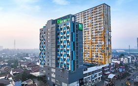 ibis Styles Bekasi Jatibening